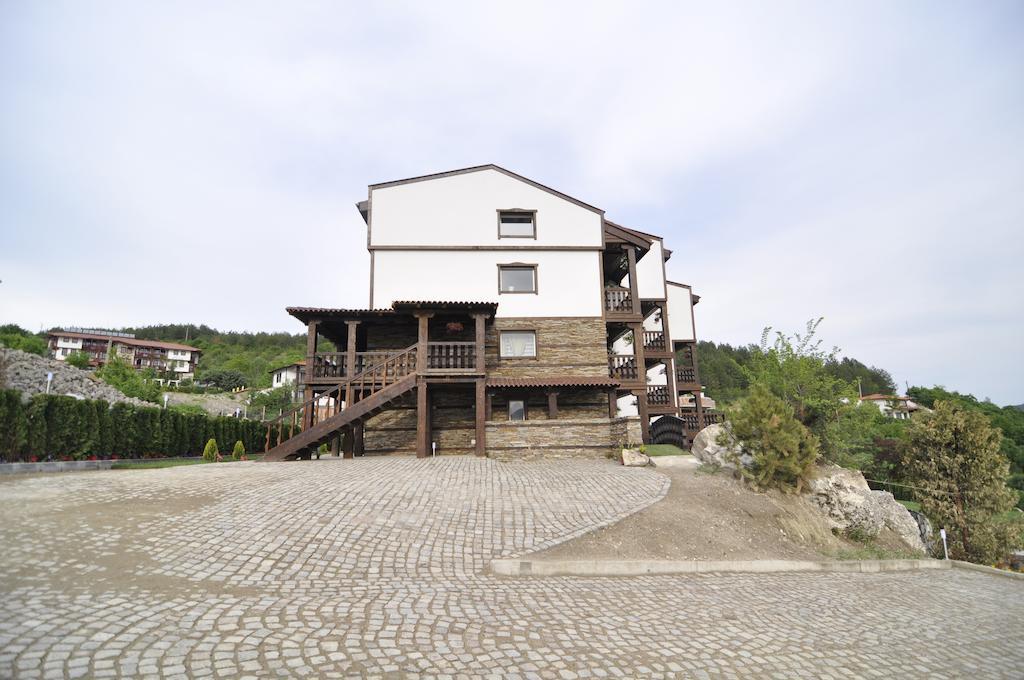 Aparthotel Seasons Glavatarski Han Glavatartsi Exteriör bild