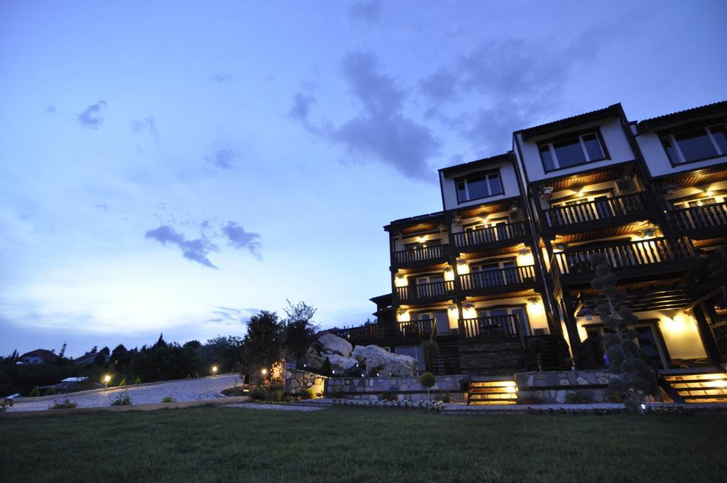 Aparthotel Seasons Glavatarski Han Glavatartsi Exteriör bild