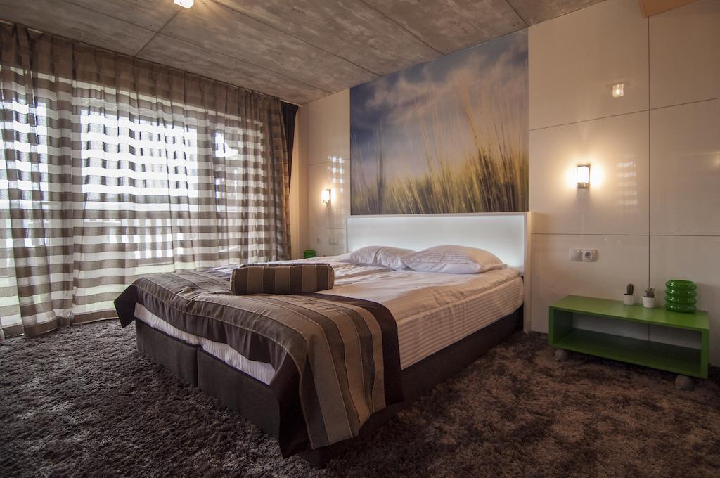 Aparthotel Seasons Glavatarski Han Glavatartsi Exteriör bild